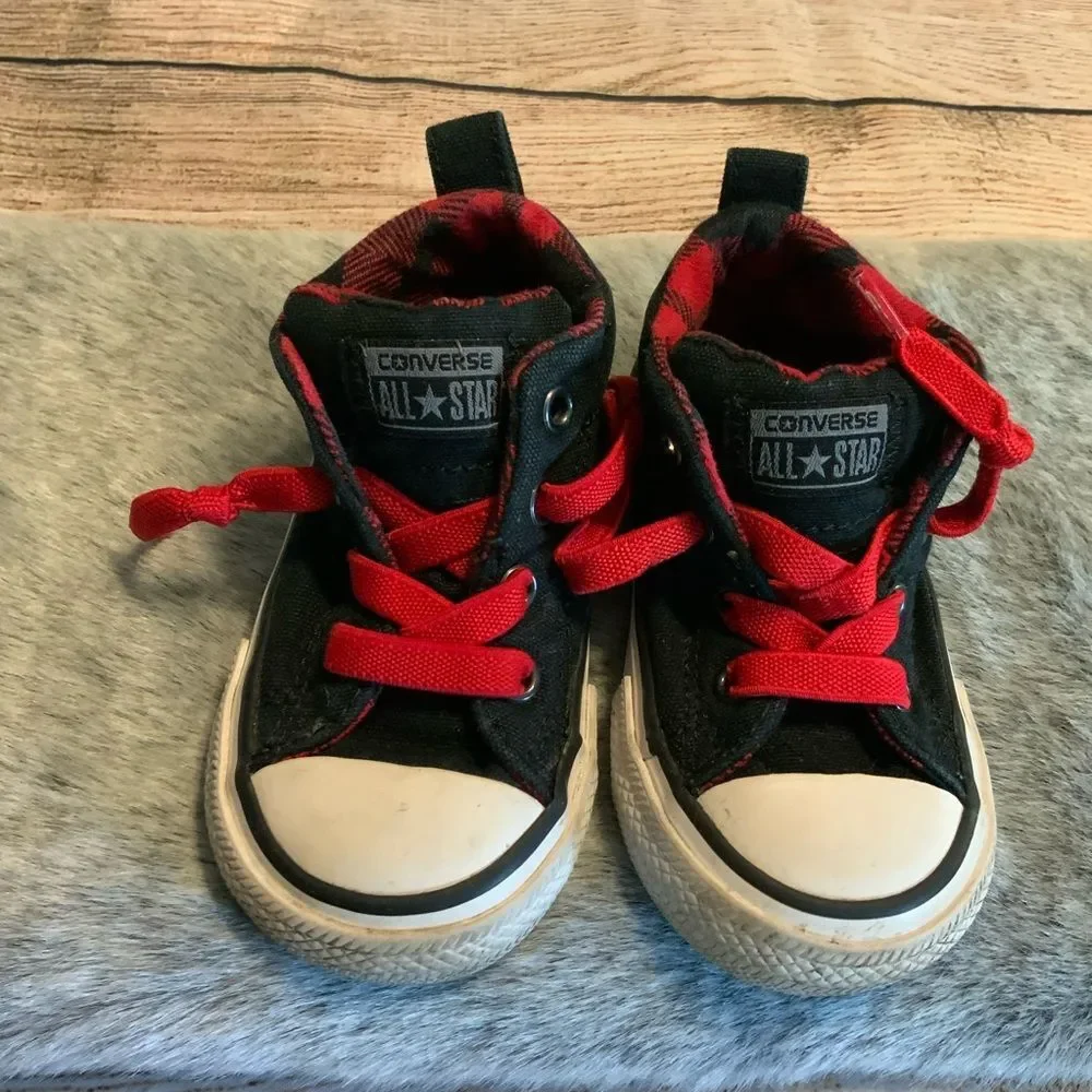 Converse All Star Black & Red Hi-Top Sneakers Size 5
